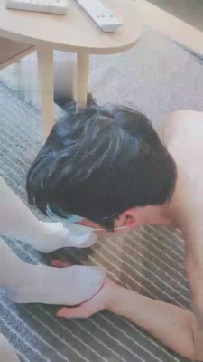 【Naya公主】欺负骚狗-耳光圣水揍 bf4718-HD绳艺资源网
