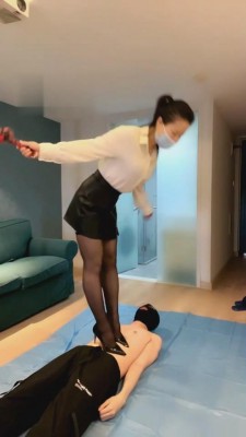 【冷颜】秘书正装黑丝高跟玩弄萌新 bf2343-HD绳艺资源网