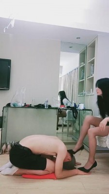 【星期六】粗口羞辱口水挑战1000耳光 G-210810-18-HD绳艺资源网