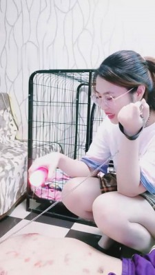 【lisa宝宝】拽出狗笼窒息玩弄 bf696 套路资料库 第4张