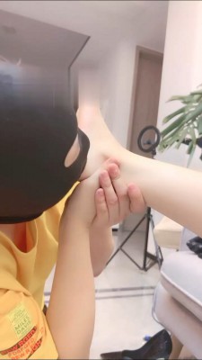 【莫莉】御姐黑丝高跟调奶狗 bf16728 套路直播库 第7张