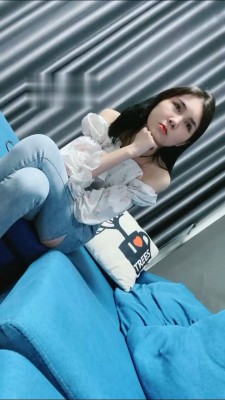 【狗哥】开发脏臭运动鞋素人小姐姐 bf16765-HD绳艺资源网