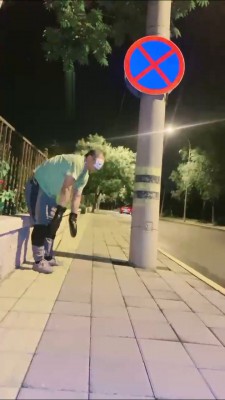【美离子】超精彩-深夜户外遛狗 套路资料库 第16张