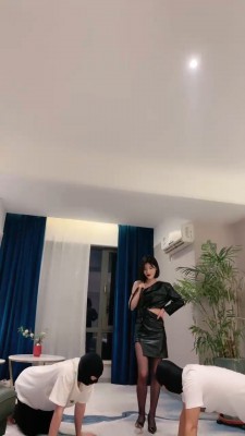 【简一】长靴黑丝调双狗 bf16998-HD绳艺资源网