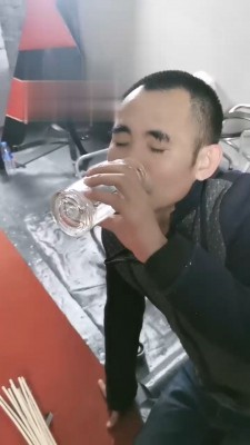 【妮可】主播边直播边虐狗 bf17045 套路资料库 第4张
