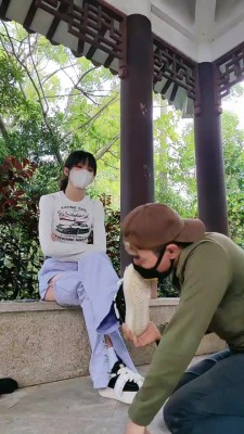 【暴力美学】运动女神户外溜偷拍狗 bf20610 套路资料库 第7张