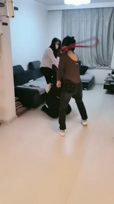 【蒂娜】短剧系列之暴力踢打耳光（第二集） bf20593 套路资料库 第3张