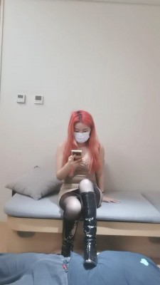 【NaNa】黑丝+贝壳头+长靴踩踏 bf23811-HD绳艺资源网