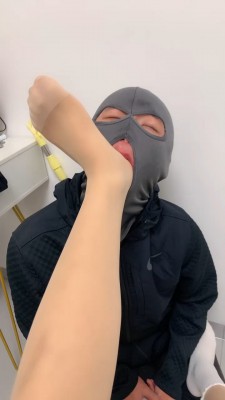 【术术】白袜学生主玩弄老师 bf24252 套路资料库 第8张