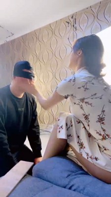 【冷鸢大大】重度耳光+踩踏食物喂食 bf24739-HD绳艺资源网