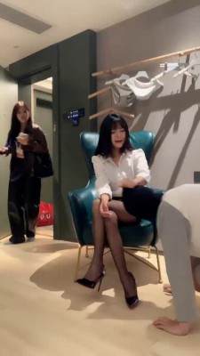 【宝爷】当着闺蜜的面玩狗 bf25696-HD绳艺资源网