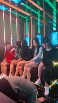 套路直播视频【精神小妹】5S-真实歌舞厅开发陪酒小妹-原味袜辱/骑马 bf26158-HD绳艺资源网