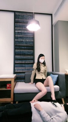 【罗宾】御姐长腿高跟诱惑-闻臭袜-提档-转胯裸足狂舔 bf26789-HD绳艺资源网