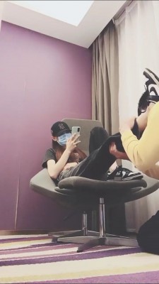 套路直播视频【美娜格格】运动鞋白棉袜惩罚家奴【下】 bf26794-HD绳艺资源网