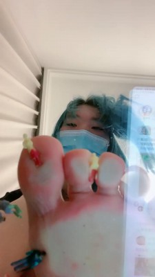 【芃芃大人】女巨人视角踩小人 bf26505 套路资料库 第7张