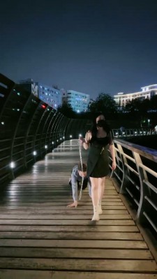 【甜心教主】户外-遛狗转胯踩踏-舔原味肉丝-提档 bf27188-HD绳艺资源网