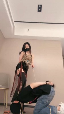 【禾未】女神诱惑调-重度刑虐抽打狗-HD绳艺资源网