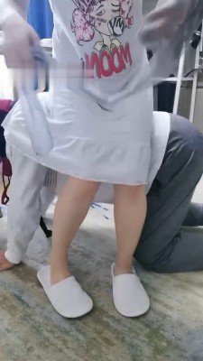 【魔鬼天使】丝袜塞嘴/骑马/镜前辱/人体座椅 套路资料库 第6张