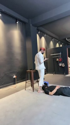 【冰诺】囚禁狗笼/抽耳光/全体重踩踏 套路资料库 第7张