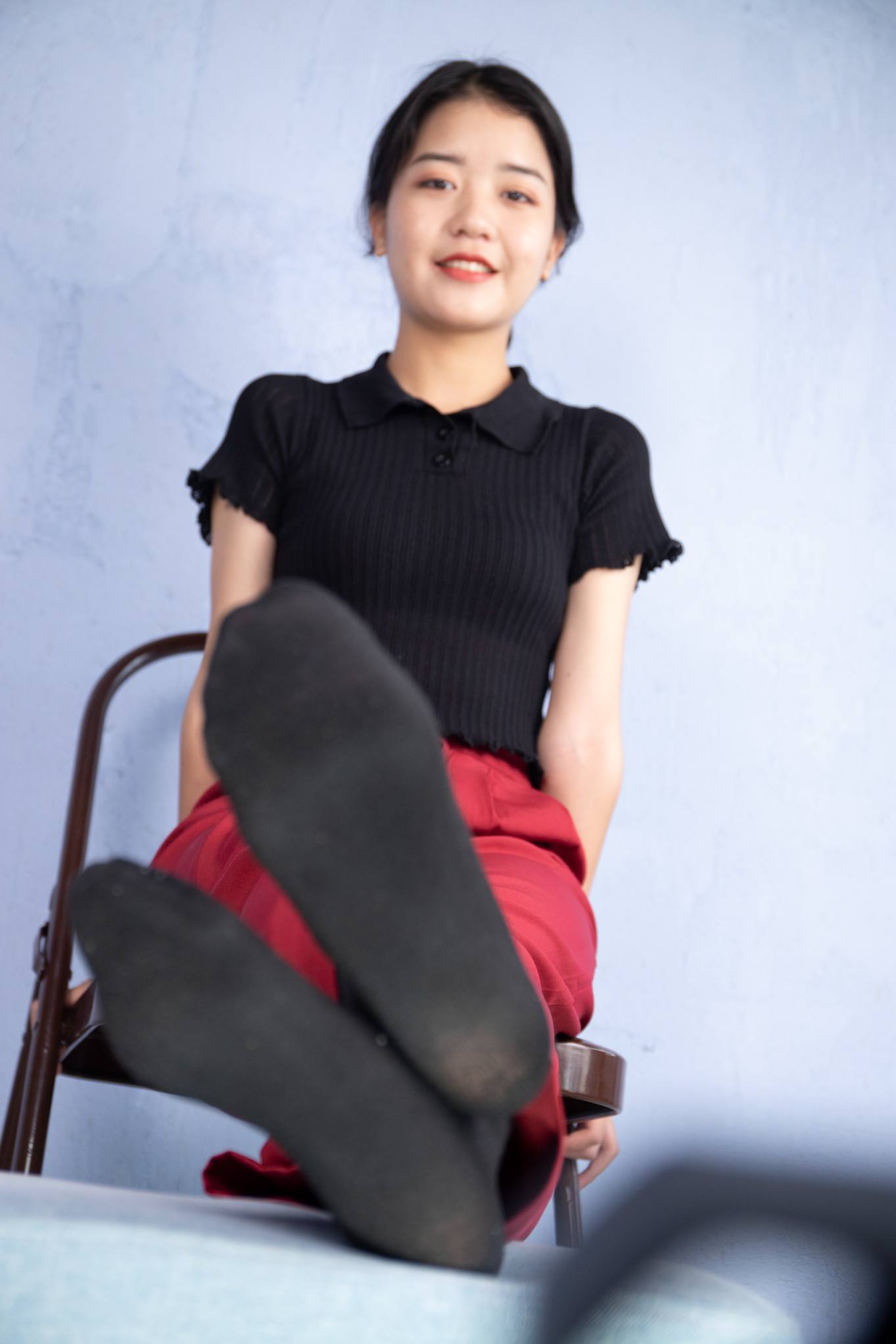 [南国足艺]13-气质美女小雨试镜，修长性感的美脚，脚型真漂亮，人美脚更美-HD绳艺资源网