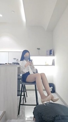 【稚惜】二调小帅狗-口水耳光喂食-HD绳艺资源网