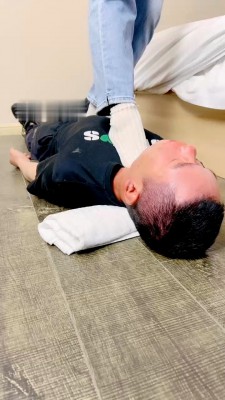 【子橘】狠抽耳光/狗舌头狂舔-HD绳艺资源网