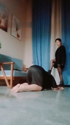 【素人星探】教师节系列-音乐老师变职业女王-HD绳艺资源网