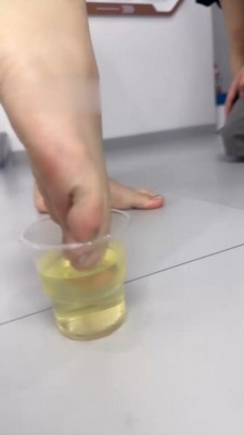 【狗哥】3S-群调群虐-骑马踩踏虐打/喝圣水/腿绞臭脚捂脸 bf30591 网友原创 第11张