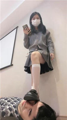 【樱木花椒】皮鞋白丝全体重踩狗【上】-HD绳艺资源网