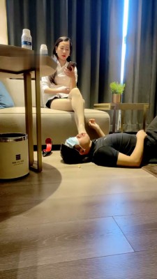 【冰美式】首调-肉丝高跟诱惑-口吐喂食-HD绳艺资源网