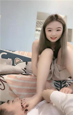 【时颜】漂亮姐姐裸足踩脚垫/虐乳-HD绳艺资源网