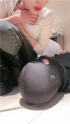【沐阳大小姐】胯下辱/舔脏长靴原味船袜/骑马踩踏/脚喂食 bf37735 网友原创 第20张