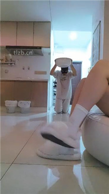【小猫】舔毛拖鞋白袜/伺候沐足-HD绳艺资源网