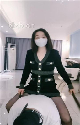 【临沂小妈】双S-虐打踩踏/骑马/脚喂食/滴蜡/虐乳-HD绳艺资源网