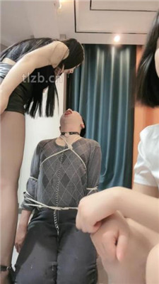 【桃幼幼】双S-暴力耳光/骑马骑脖/五花大绑/口水吐脸/坐脸窒息 网友原创 第18张