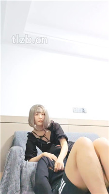 【沉鱼圣上】高跟凉鞋踩踏/抽耳光/虐乳/保鲜膜窒息/牙签扎狗 网友原创 第11张