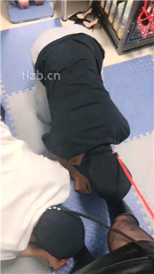 【木子大大】双奴下跪犯贱狂舔脏鞋/求赏赐圣水-HD绳艺资源网