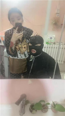 【小月牙】训练厕奴-踩踏/头压马桶/口水吐脸/赏赐圣水/胶带裹脸 网友原创 第13张