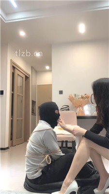 【小麦】长靴踩虐/五花大绑袜子塞嘴/鞭打/舔脏鞋底/求圣水 网友原创 第17张