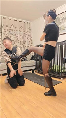 【诗琪】长靴踩踏/捆绑重度虐打/踢踹-HD绳艺资源网