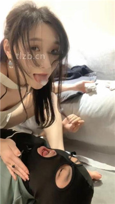【小麦】掐乳揪耳朵/袜子塞嘴/脚喂蛋糕/脚插嘴/内裤诱惑/喂圣水 网友原创 第15张