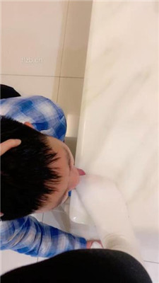【甜味药丸】白袜瑜伽裤-口枷塞嘴/踩狗头狗爪/舔脏鞋底 网友原创 第19张
