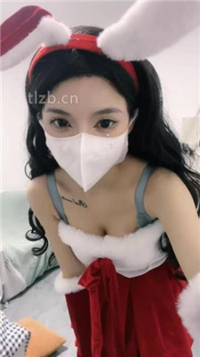 【智恩】圣诞女神S-踩踏/舔闻黑丝/内裤套头/吃卫生巾-HD绳艺资源网