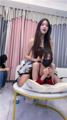 【麋鹿银儿】女神母畜-骑狗背/sp/咬肉掐脖/舔脚舔口水-HD绳艺资源网