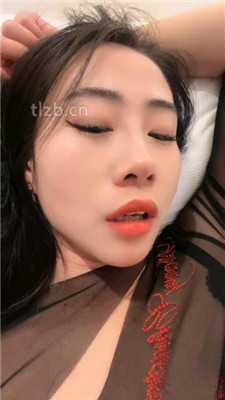 【爱丽丝】网袜美腿诱惑-鞭打耳光-揪耳朵 网友原创 第6张