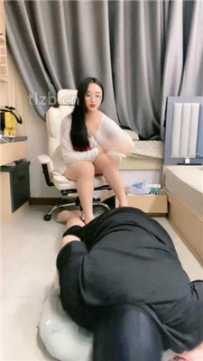 【小羊】重度鞭打/高跟裸足踩踏/人肉坐垫-HD绳艺资源网