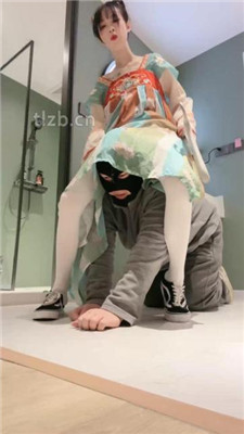 【奶味小仙女】汉服小姐姐-脏鞋碾压踩/sp/耳光/白丝诱惑/骑马 网友原创 第5张