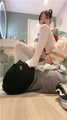 【奶味小仙女】汉服小姐姐-脏鞋碾压踩/sp/耳光/白丝诱惑/骑马 网友原创 第16张