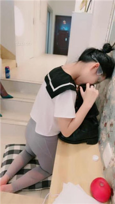 调教视频|雅痞猫叔 avatar 新用户会员用户      当前位置： 首  【爱神】女慕-耳光闻臭靴/高跟踢裆/吃啤酒呕吐物-HD绳艺资源网
