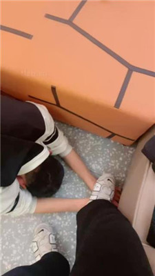 【小林】运动鞋踩狗爪/骑狗背-HD绳艺资源网